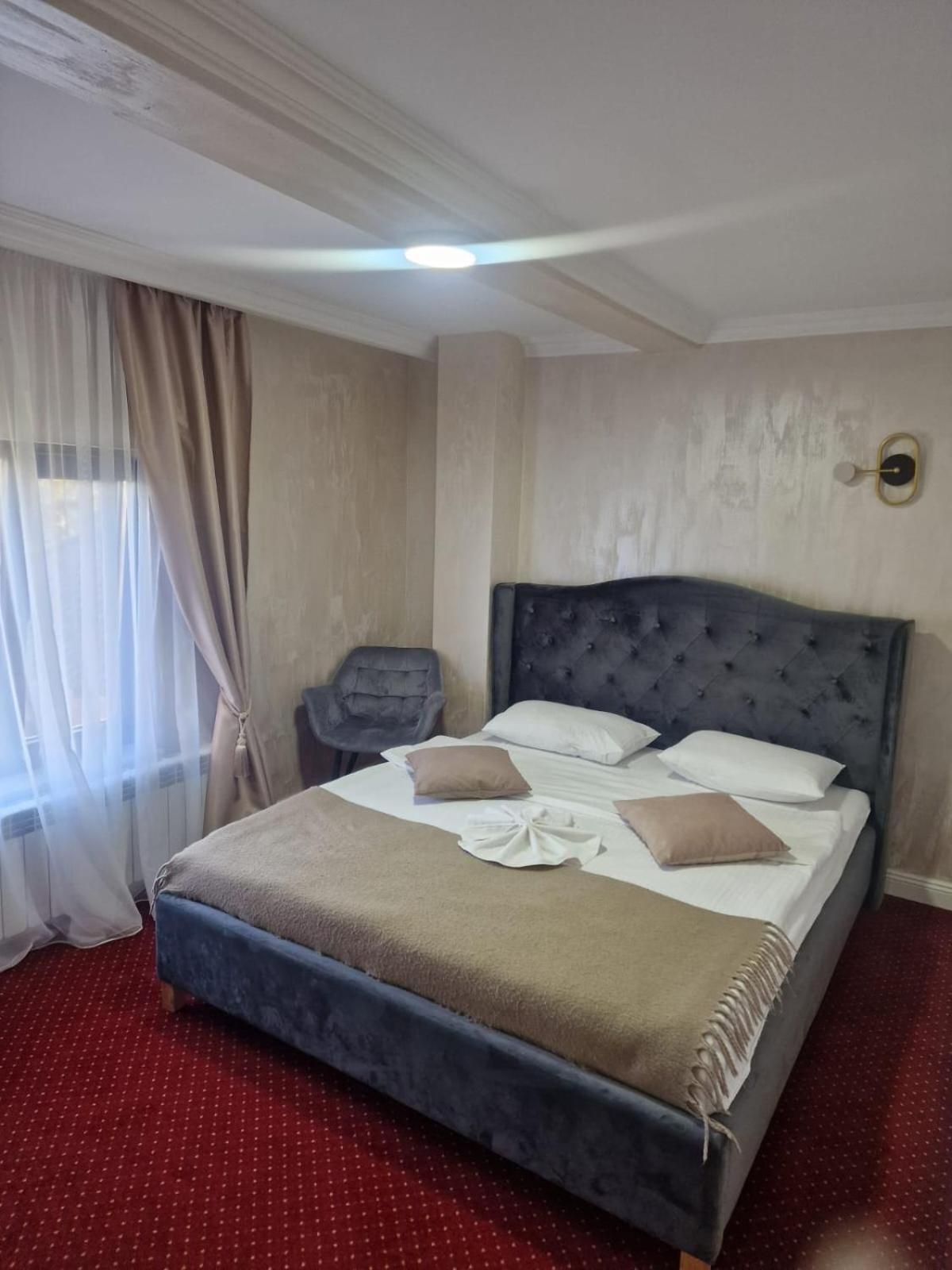 Hotel City Break Галац Екстер'єр фото