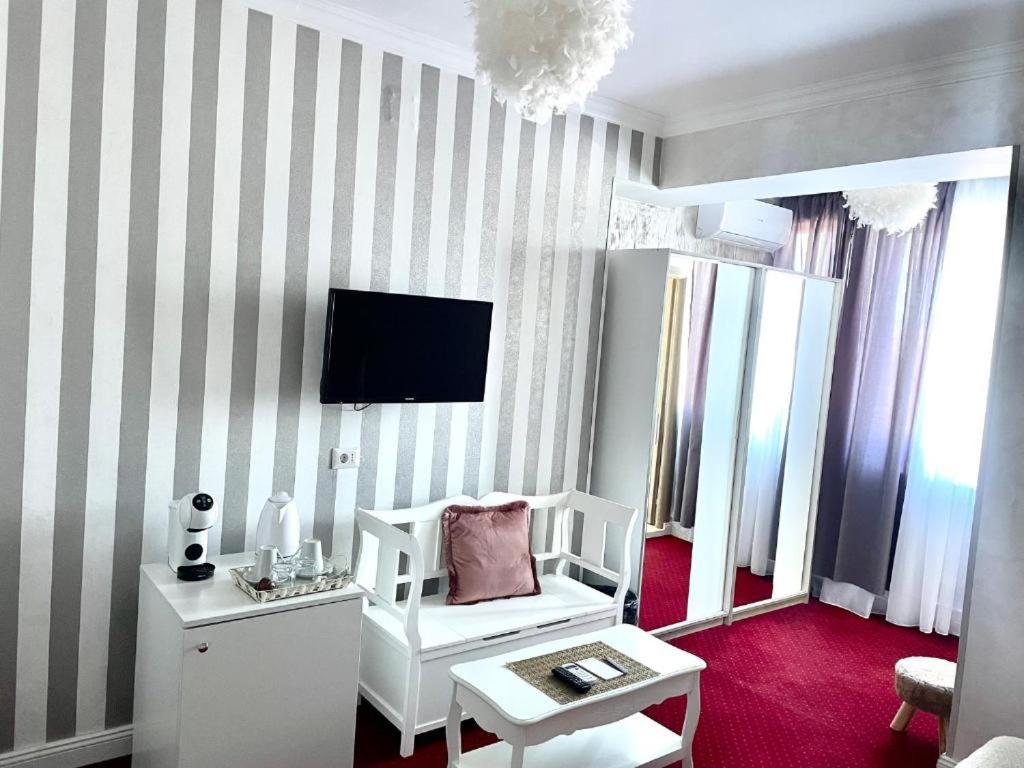 Hotel City Break Галац Екстер'єр фото
